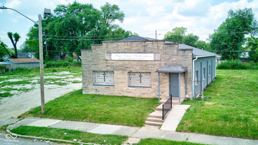 Listing Image 10