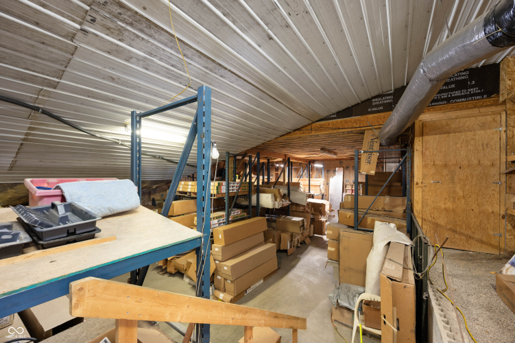 Listing Image 21