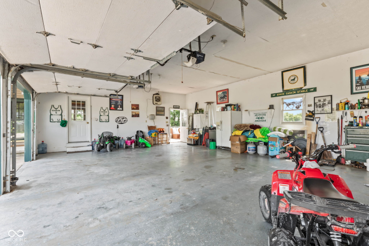 Listing Image 47