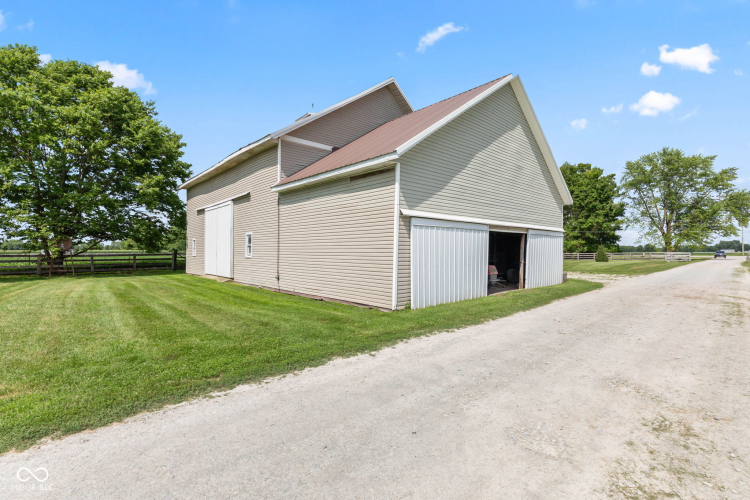 Listing Image 57