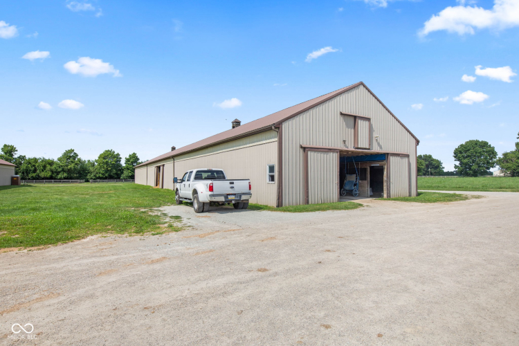 Listing Image 67