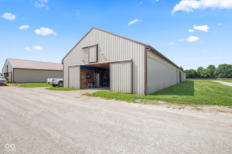 Listing Image 68