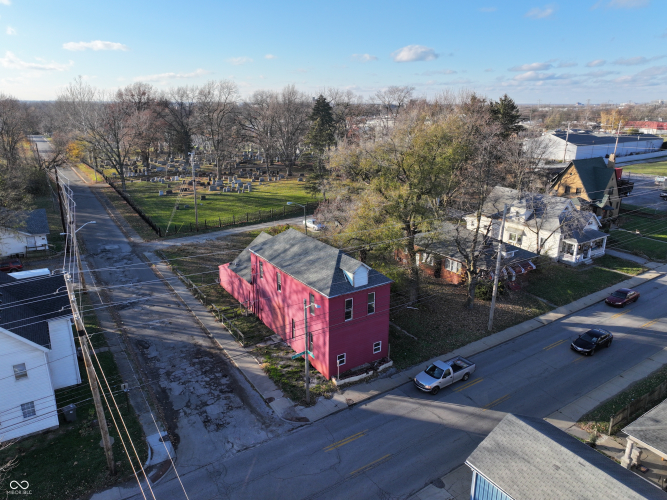 Listing Image 6