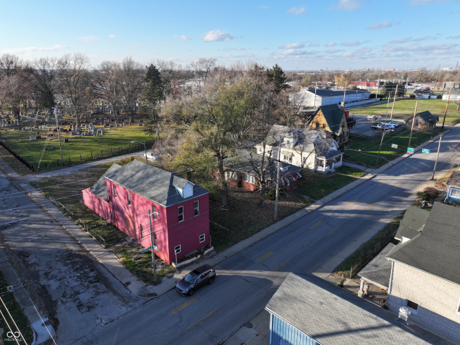 Listing Image 7