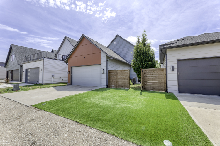 Listing Image 54