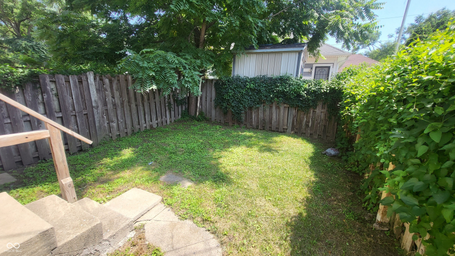 Listing Image 18
