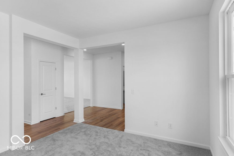Listing Image 25