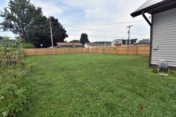 Listing Image 56