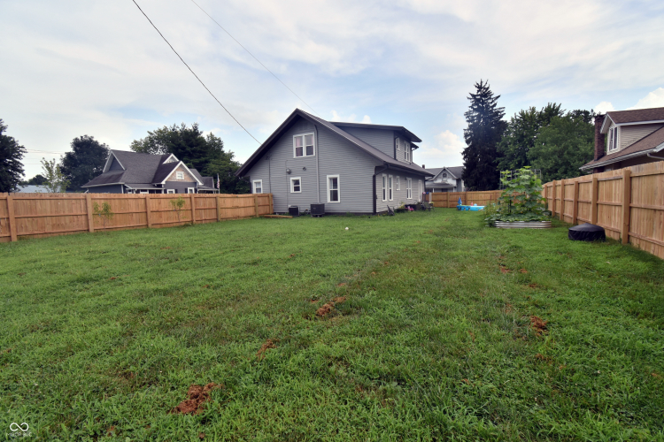 Listing Image 57