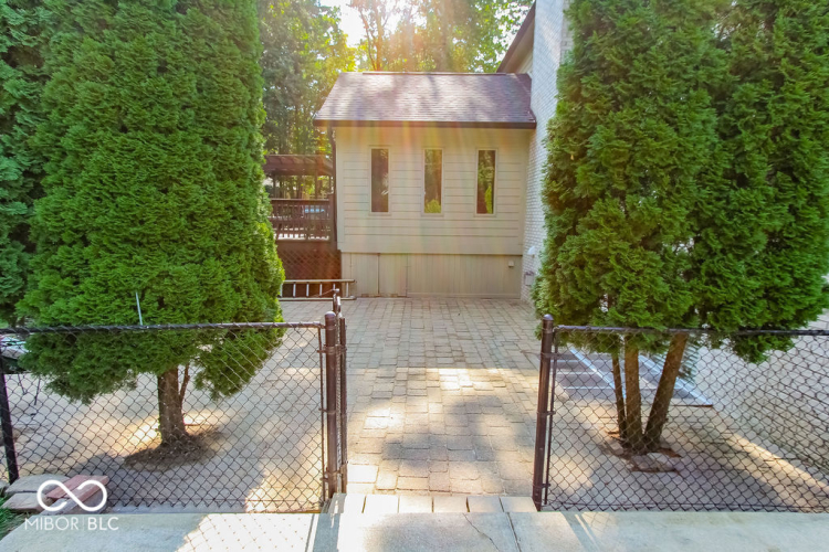 Listing Image 119