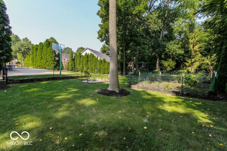 Listing Image 127