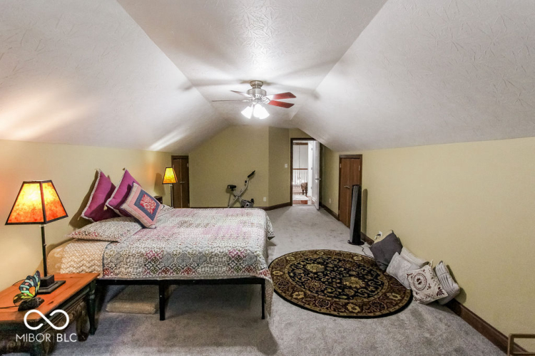 Listing Image 87
