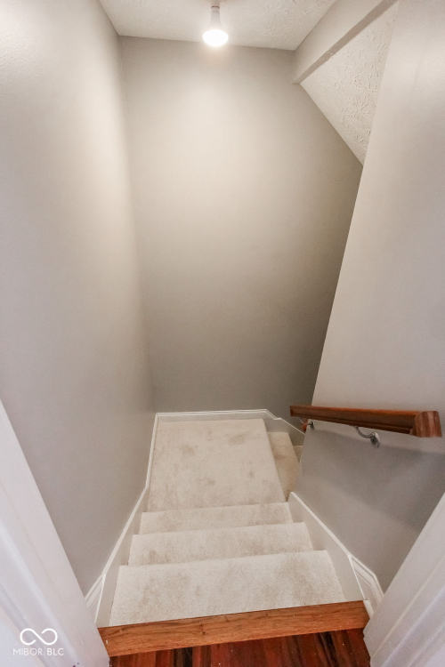 Listing Image 89