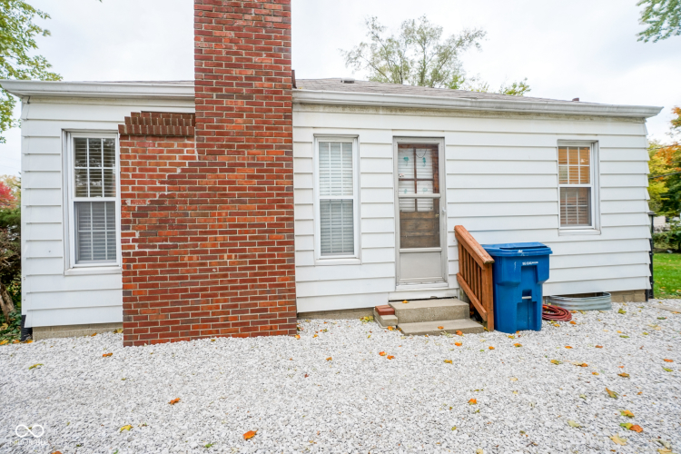 Listing Image 24