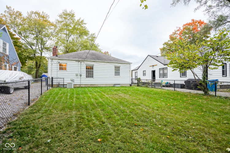 Listing Image 27