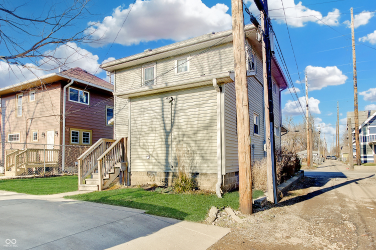Listing Image 33