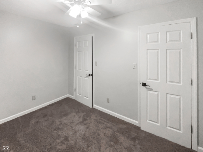 Listing Image 26