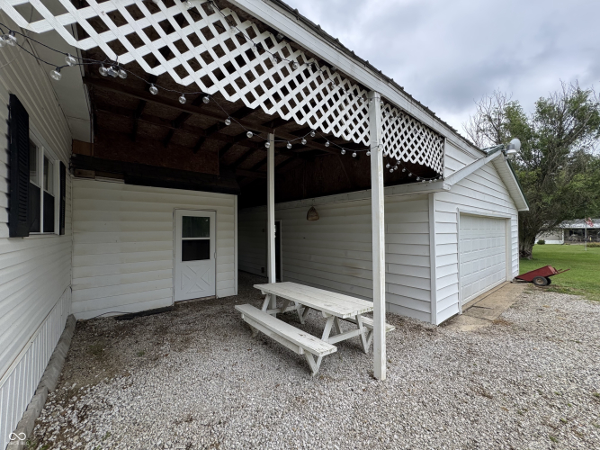 Listing Image 17