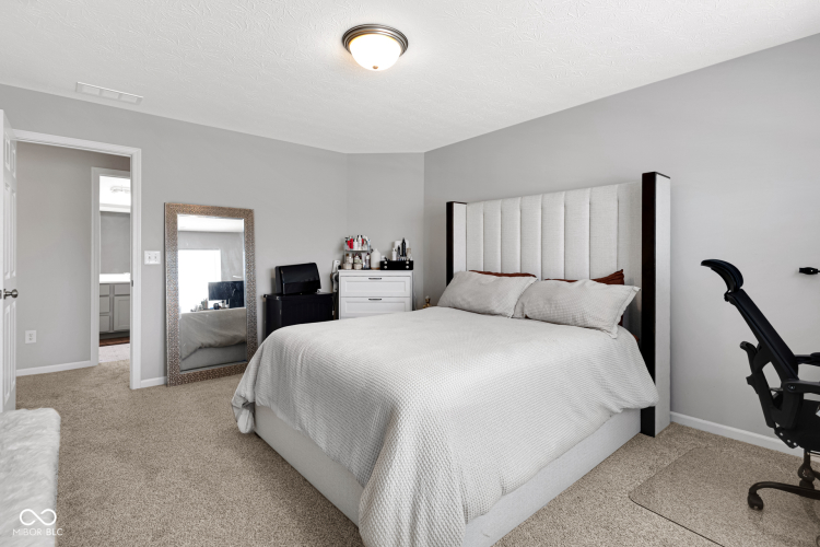Listing Image 55