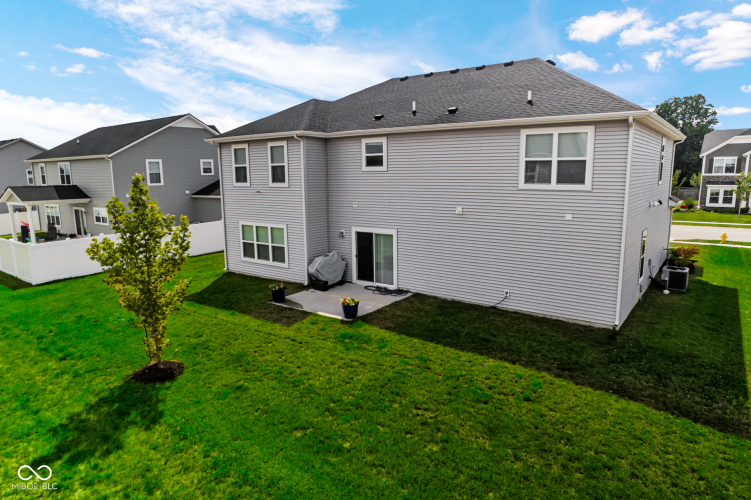 Listing Image 59