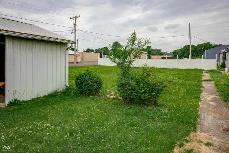Listing Image 24