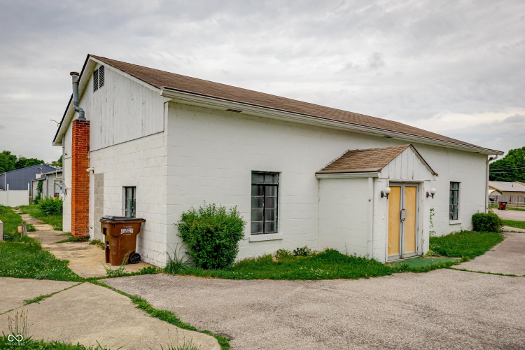 Listing Image 26