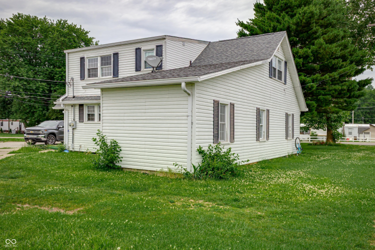 Listing Image 5