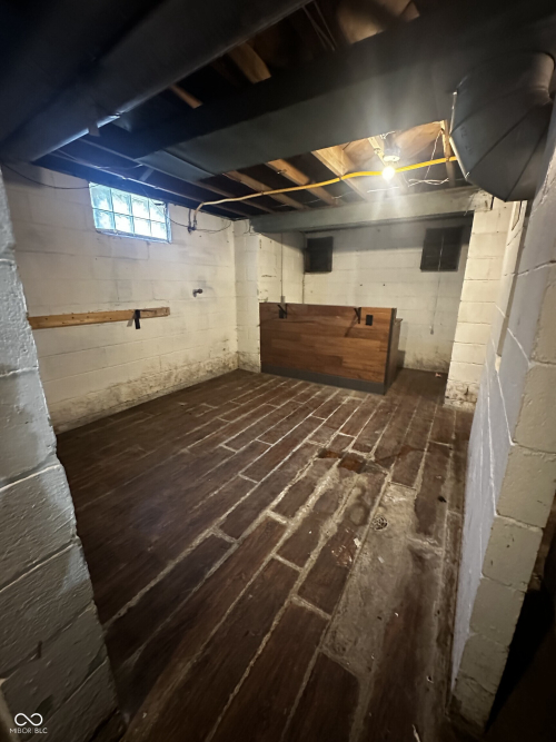 Listing Image 22