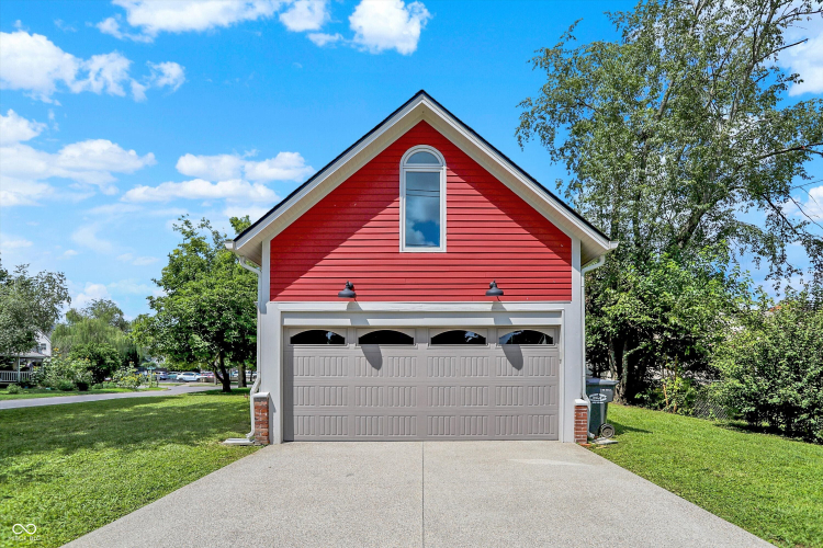 Listing Image 44