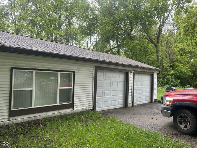 Listing Image 17