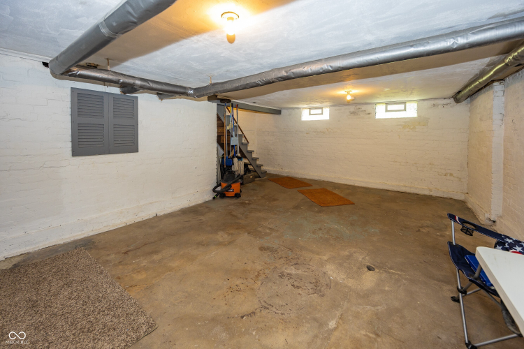 Listing Image 30