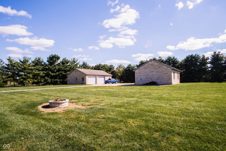 Listing Image 13