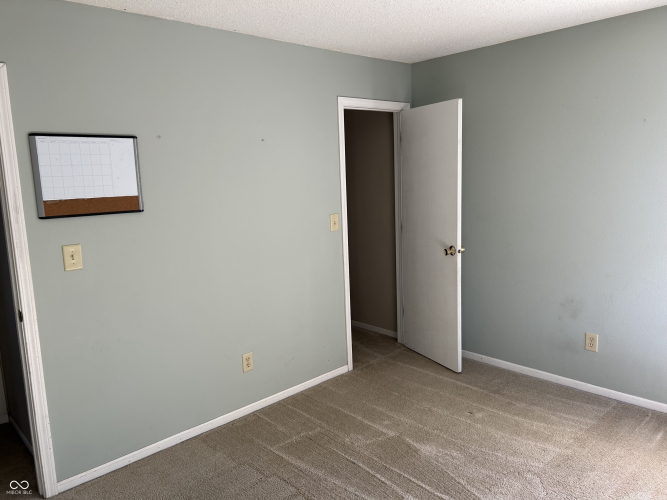 Listing Image 38