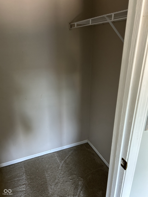 Listing Image 41