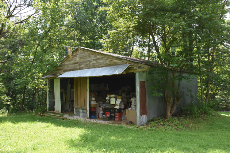Listing Image 8