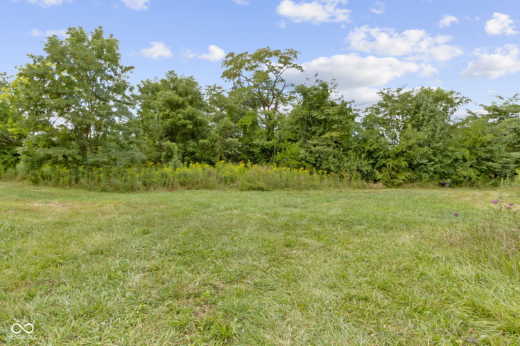 Listing Image 24