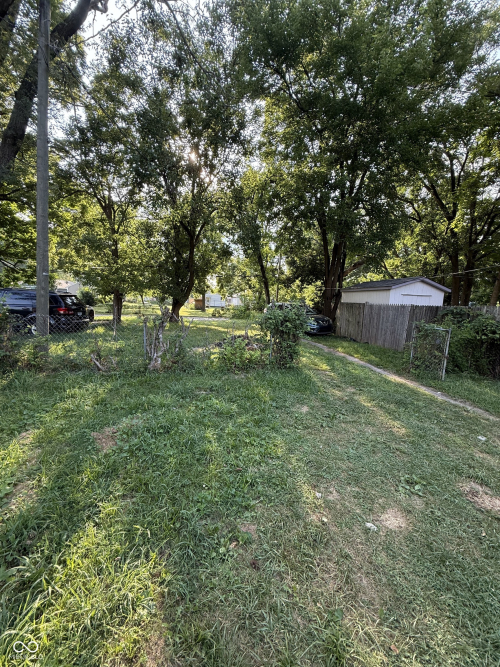 Listing Image 5