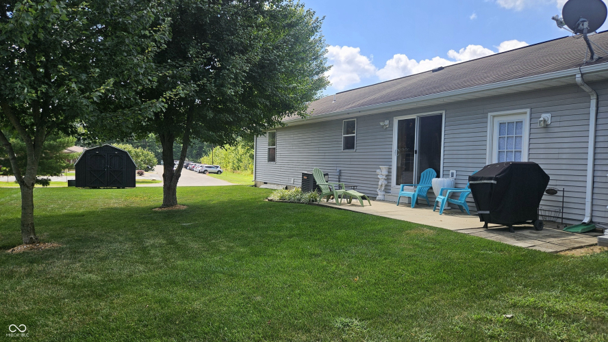 Listing Image 16