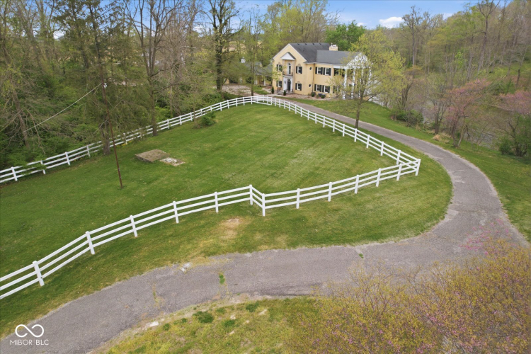 Listing Image 53