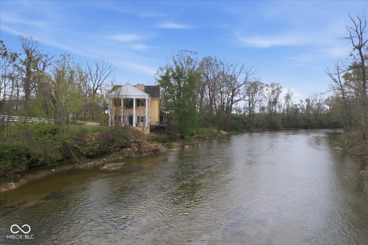 Listing Image 54