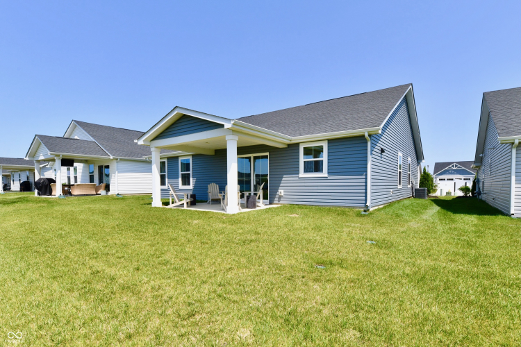 Listing Image 16