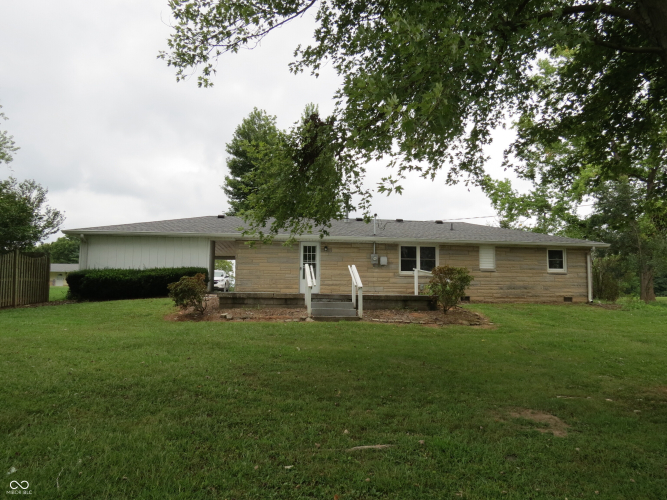 Listing Image 8