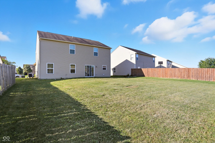 Listing Image 37