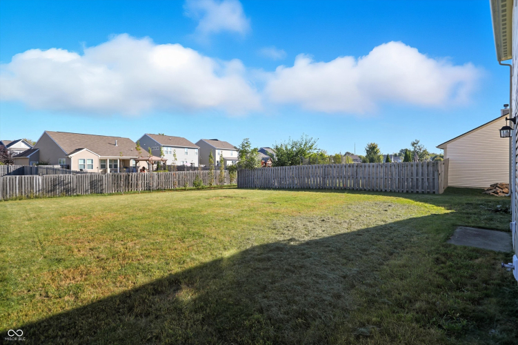 Listing Image 41