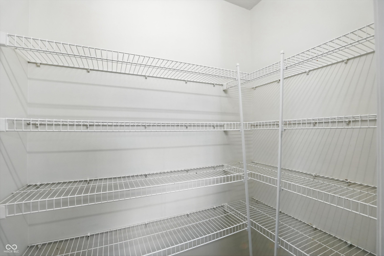 Listing Image 26