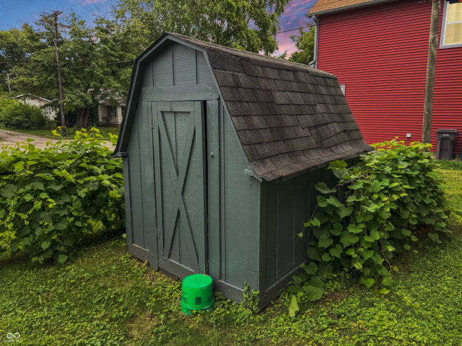 Listing Image 13