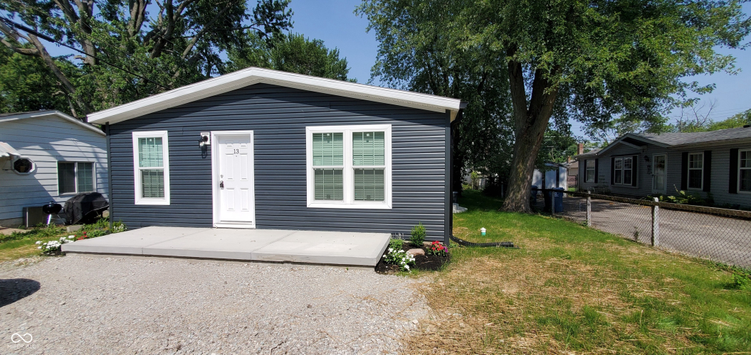 Listing Image 2