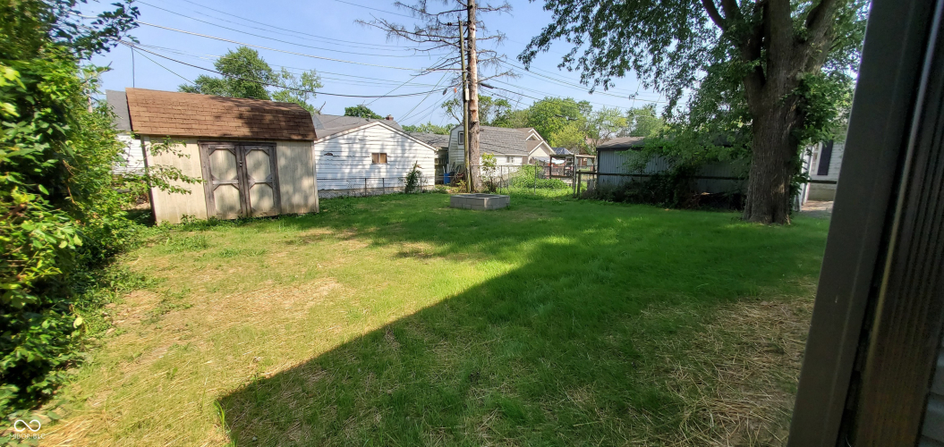 Listing Image 40