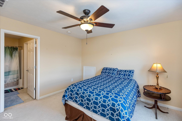 Listing Image 23