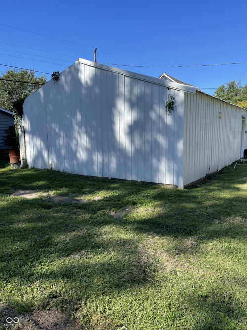 Listing Image 24
